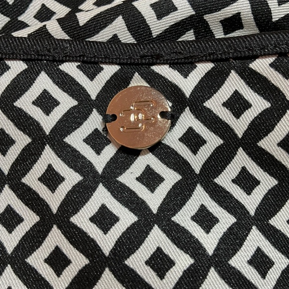 CHICO’S Easy Care Poly Geometric Print Tunic Top Sz 16 - Picture 10 of 12